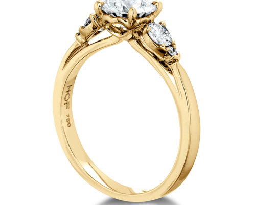 HOF SIGNATURE THREE STONE ENGAGEMENT RING