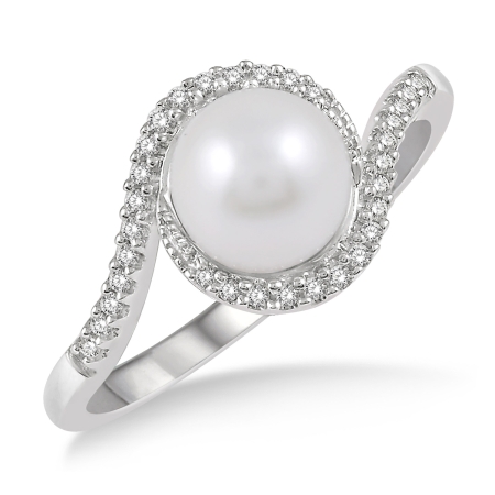 7MM Pearl .10CT Diamond Ring